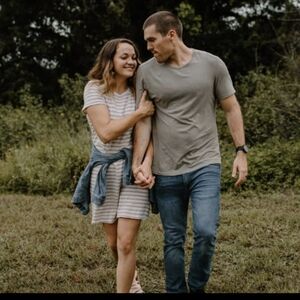 ❤️ Universal Thread tee shirt dress size M cream and pink stripe